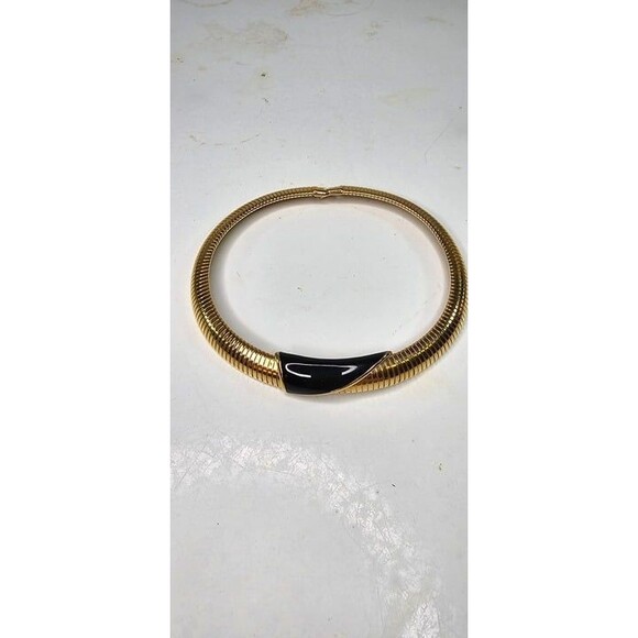 Vintage MONET Gold Tone Choker Omega Chain Black Enamel Necklace 16.5"L 1980s - Picture 6 of 6